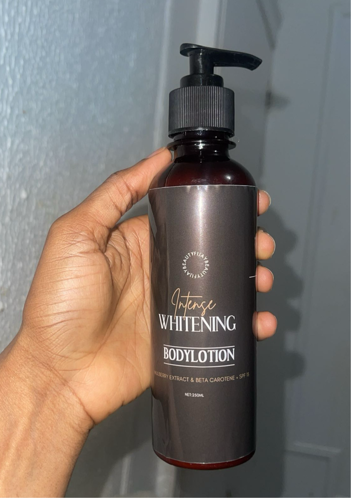 Intense whitening lotion